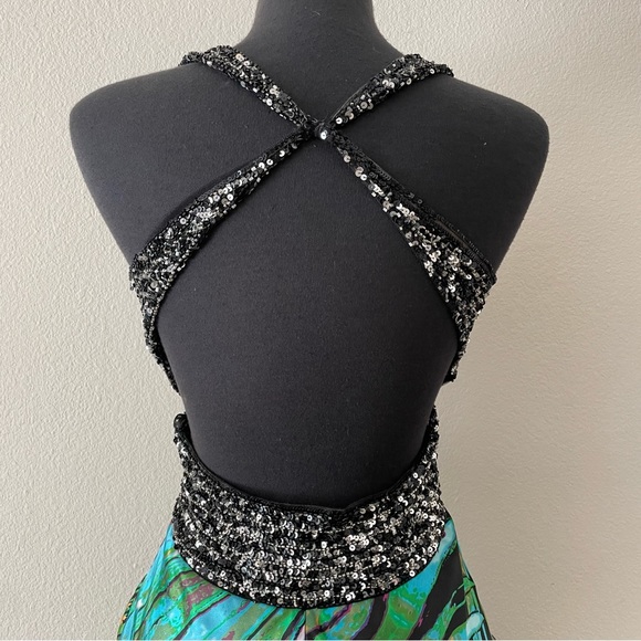 NIKI by Niki Livas Formal Prom Dress, Tropical/Mermaid/Rainforest Pattern - Picture 6 of 8